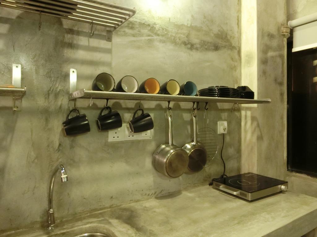 Revopackers Beds And Bunks Hostel Kuala Lumpur Exterior foto